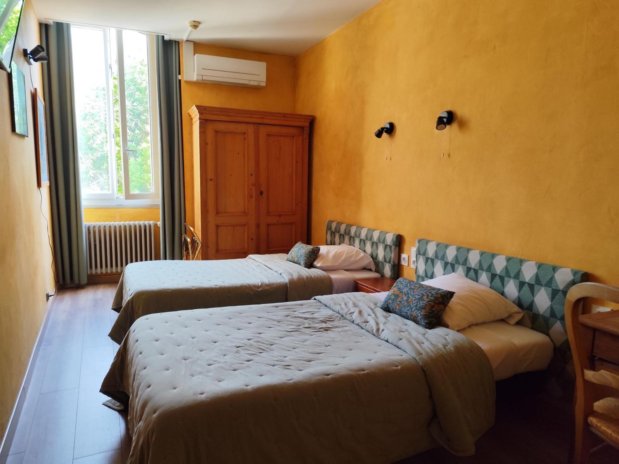 Hotel Saint Jean Оранж Екстер'єр фото